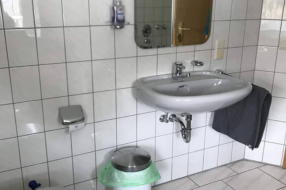 Ganze Wohnung, Fewo-seither -gehobene Ausstattung- in Wilnsdorf, Kreis Siegen-Wittgenstein