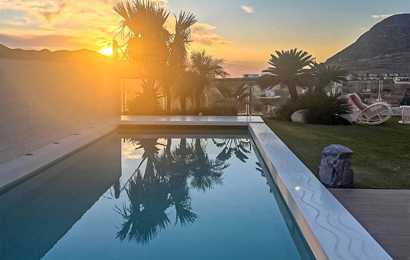 Charmant petit nid douillet d'une chambre avec piscine et barbecue, à 2 km du centre de Vícar in La Envía, Vícar