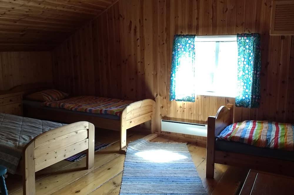 Traditionelles schwedisches Blockhaus für 5 Personen, renoviert in Vingaker, Hjälmaren
