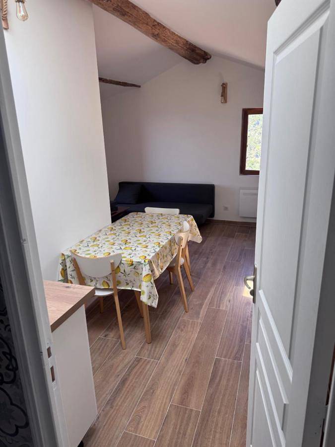 Gîte pour 4 personnes, avec vue, animaux acceptés à Sainte-Agnès - 4