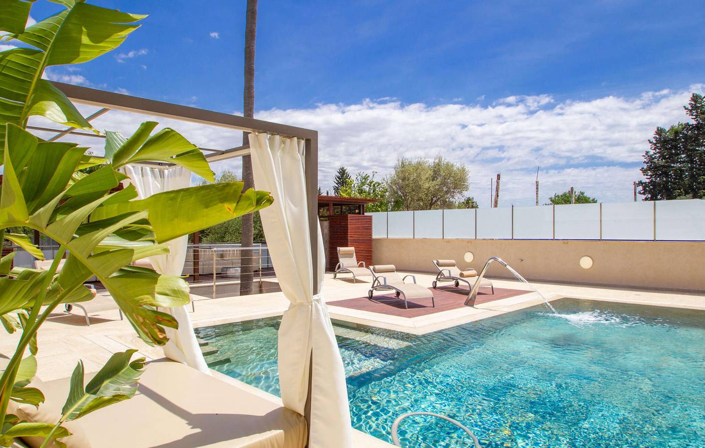 Gemütliches Apartment mit Pool, AC & BBQ in der Nähe des Stadtzentrums in Establiments, Palma