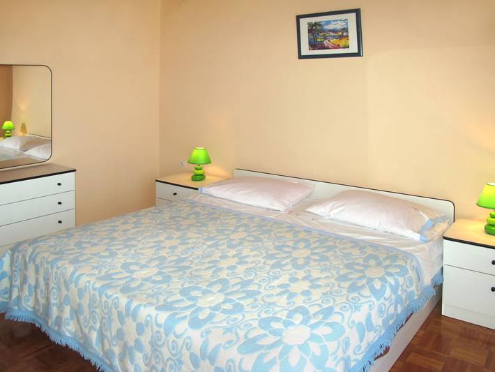 Ferienwohnung für 4 Personen, mit Balkon und Terrasse sowie Garten in Petrcane - 4