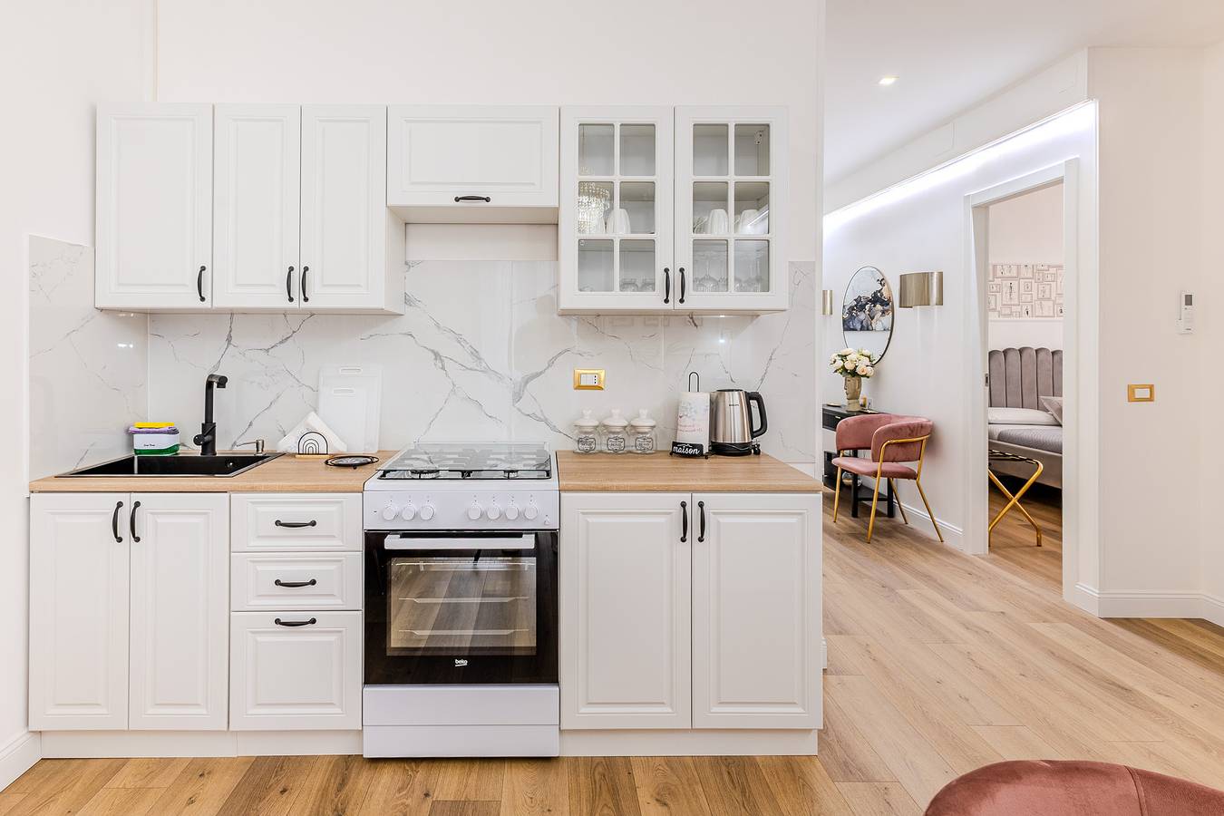 Ganze Wohnung, Zara Suite Apartment - by Be Your Home in Civitavecchia, Rom Provinz