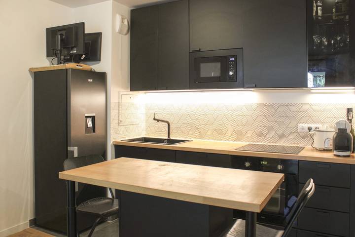 Apartamento entero, Apartamento de vacaciones para 4 personas con terraza in Boulogne-Billancourt, Altos del Sena