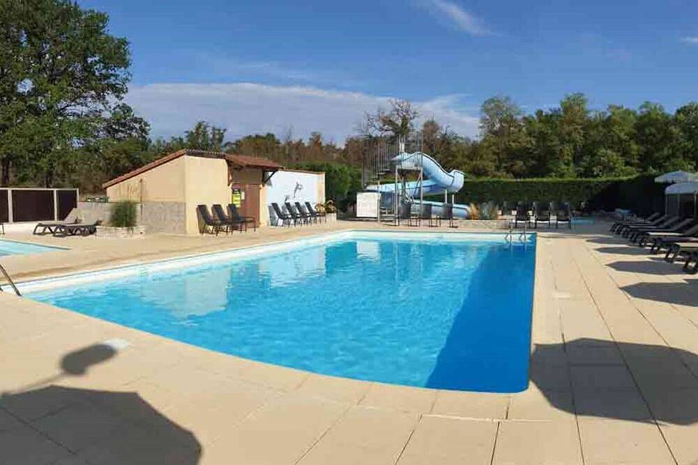 Mobil-home - 5 pers. in Nonette, Région de Besse-et-Saint-Anastaise
