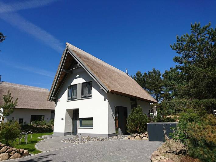 Bungalow für 8 Personen, mit Pool und Sauna sowie Garten und Whirlpool, kinderfreundlich in Karlshagen - 3