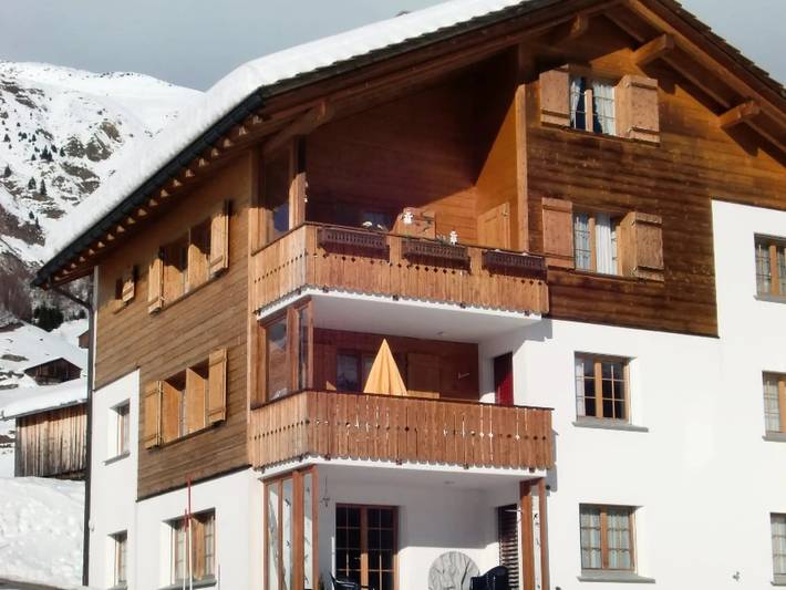 Ganze Wohnung, 4 Zimmer 6 Personen in Sedrun, Tujetsch