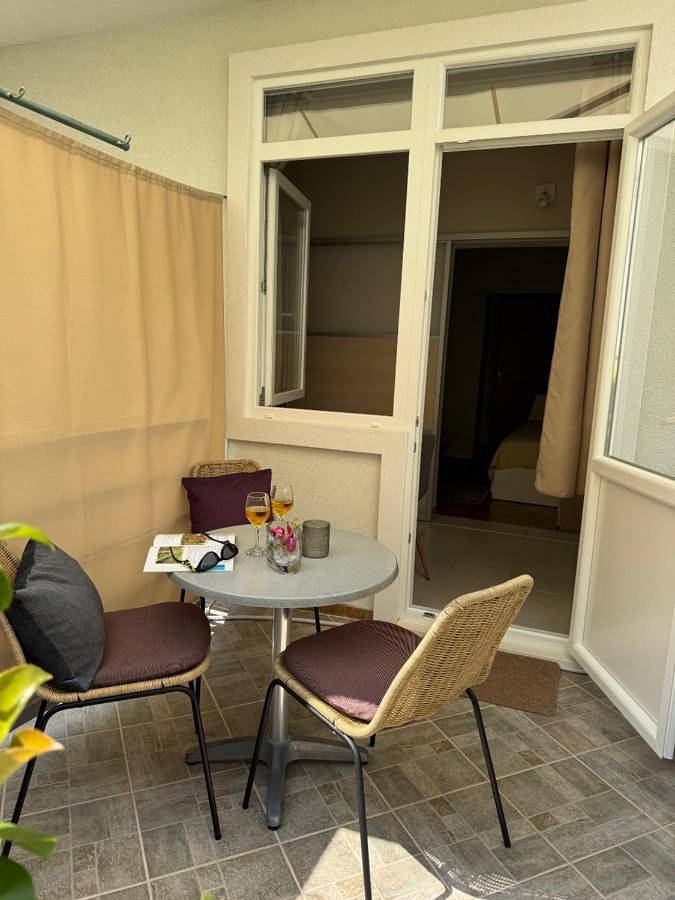 Maison d’hôte pour 2 personnes, avec balcon et vue à Tučepi - 3