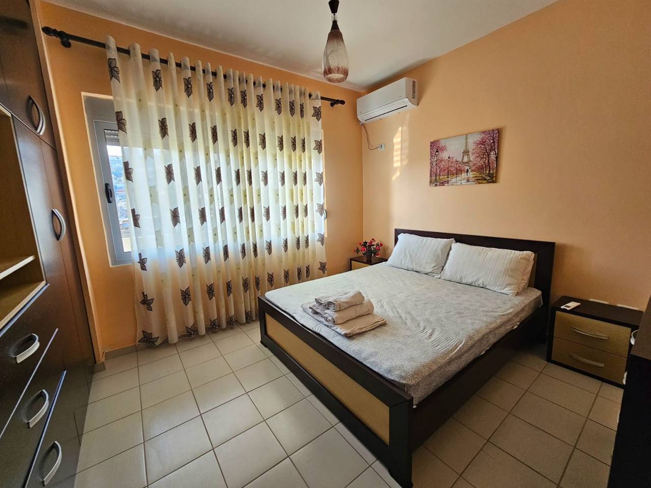 Ganze Ferienwohnung, Ferienwohnung für 6 Personen mit Balkon in Sarandë, Vlorë