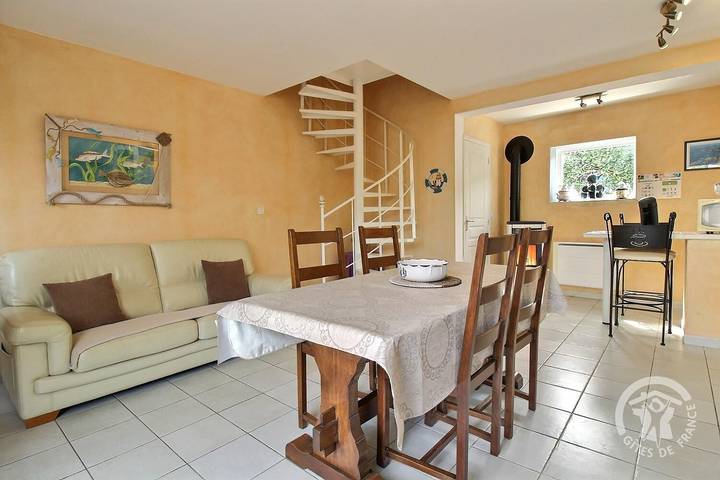 Gîte pour 2 personnes, avec jardin et terrasse à Plouha - 2