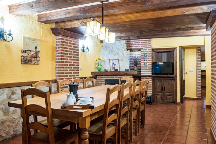 Chalet para 10 personas, con jardín, Se admiten mascotas en Provincia de Valladolid - 4
