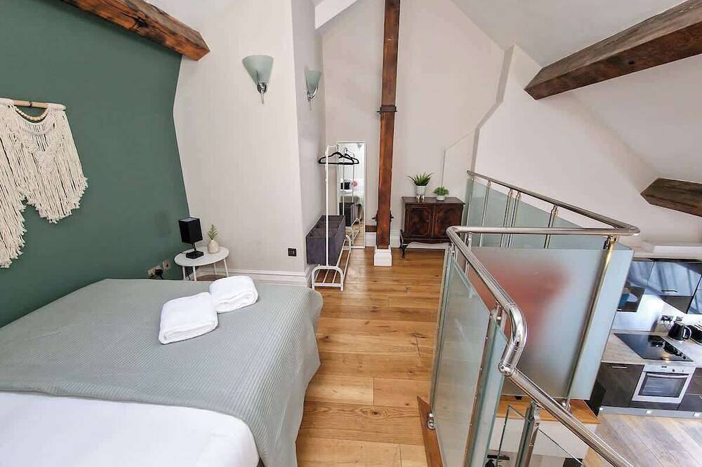 3 Bed Piccadilly Duplex | City Centre in Manchester, Greater Manchester