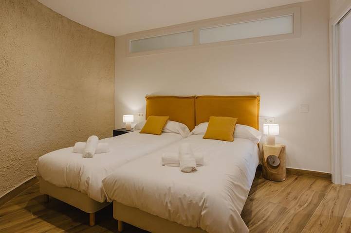 Gîte pour 4 personnes, avec balcon, animaux acceptés à Hostalric - 4