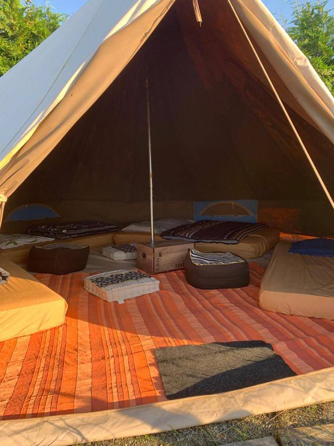Tente pour 5 personnes, avec jardin ainsi que vue et piscine dans l' Ariège - 3