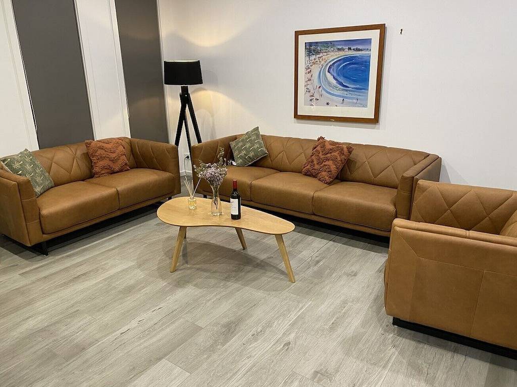 5 B/R Luxury Beach House - Fairy Meadow in Illawarra, Wollongong City Council