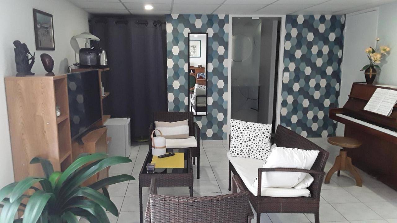 Appartement de vacances entier, Suite with Garden View in Creuzier-le-Vieux, Région de Vichy