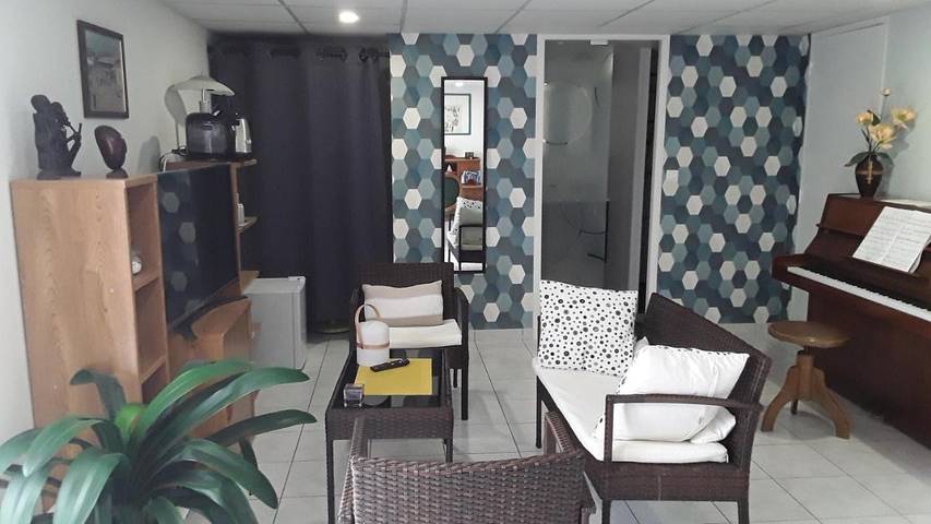 Gîte pour 3 personnes, avec vue et jardin à Creuzier-le-Vieux - 3