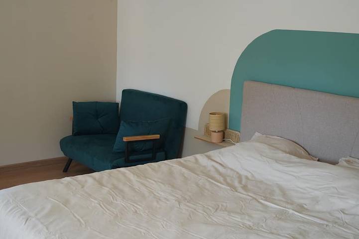 Location de vacances pour 3 personnes, avec terrasse ainsi que jacuzzi et jardin, animaux acceptés dans Faumont