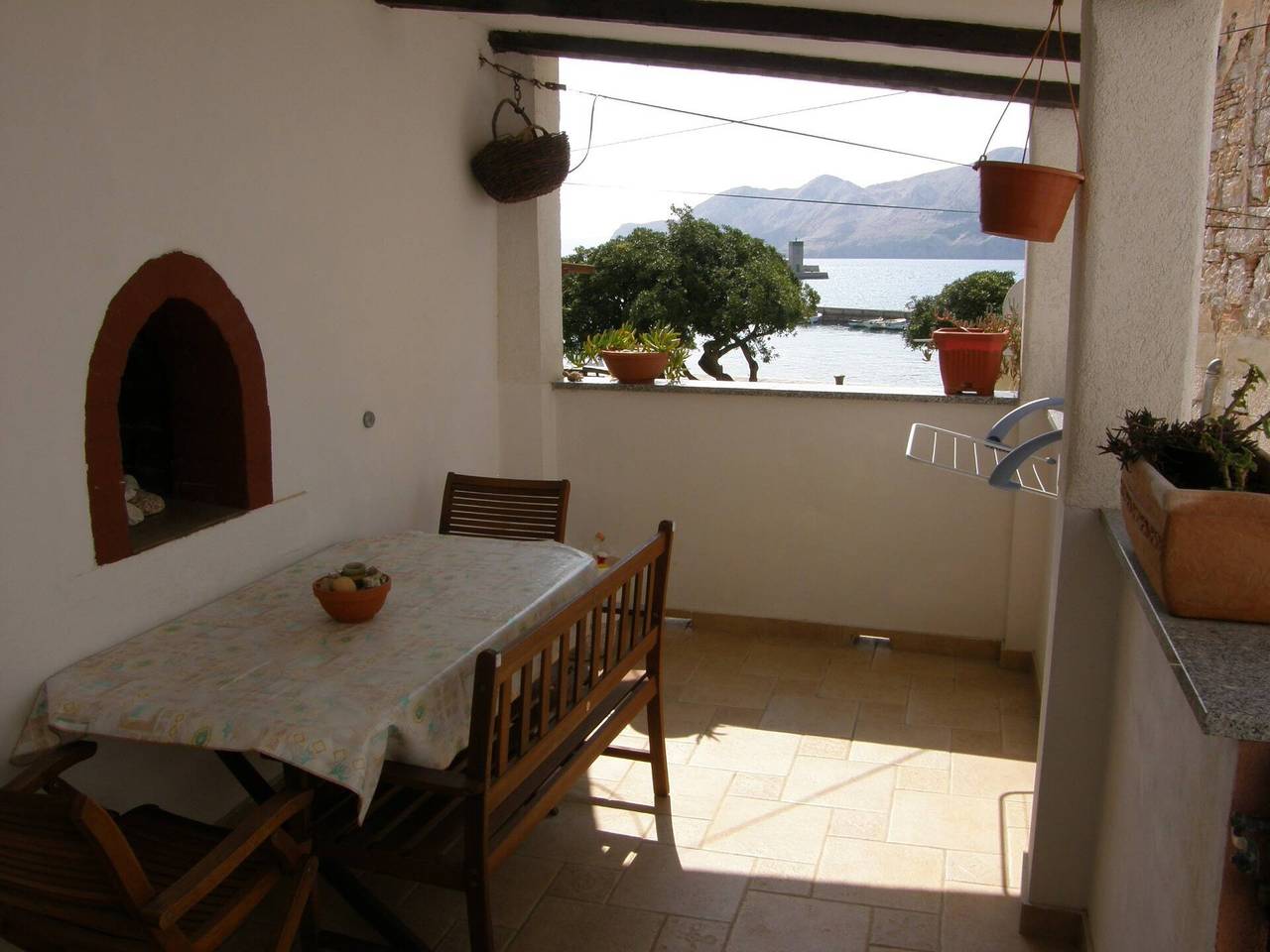 Ganze Wohnung, Apartment Haramina – im Hafen und in der Fußgängerzone in Baska, Krk