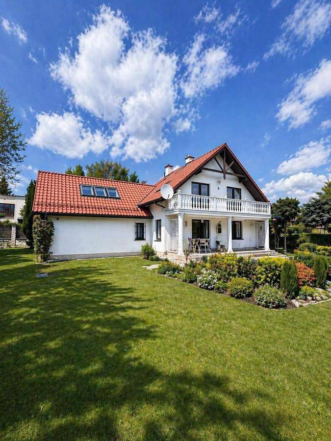 Villa voor 7 personen, with Balkon and Terras as well as Tuin in Krakau