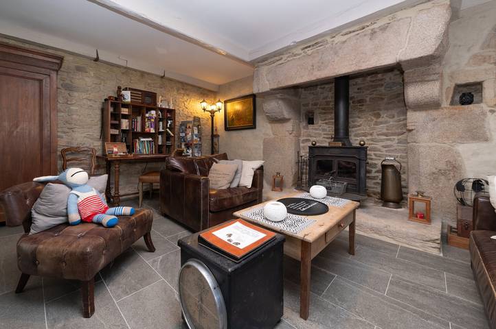 Le Val sans Retour, Calzac Moulin B&B with Treehouse Terrace in Theix, Regional Natural Park of the Golfe du Morbihan