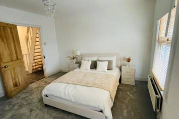 Gîte pour 6 personnes, avec jardin, adapté aux familles à Windsor