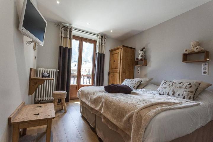 Hôtel pour 4 personnes, avec terrasse et sauna