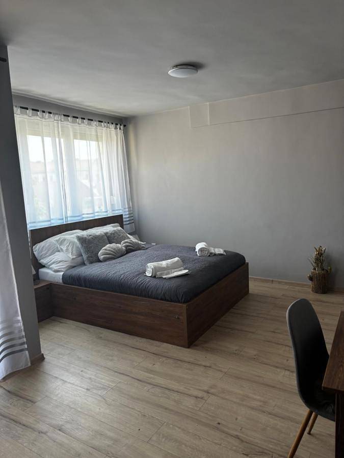 Apartament wakacyjny dla 2 osób, z balkon i widok w Miszkolc