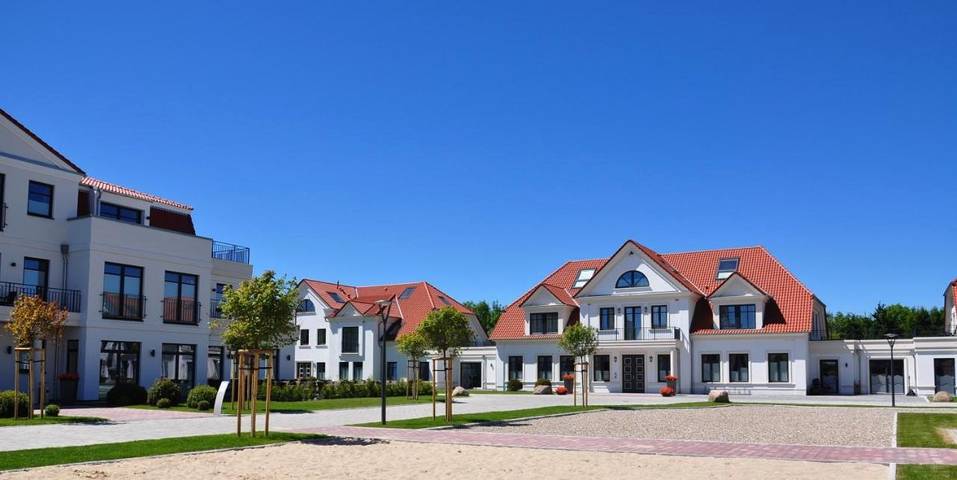 Ferienwohnung für 4 Personen, mit Sauna und Pool sowie Ausblick und Terrasse in Altjellingsdorf