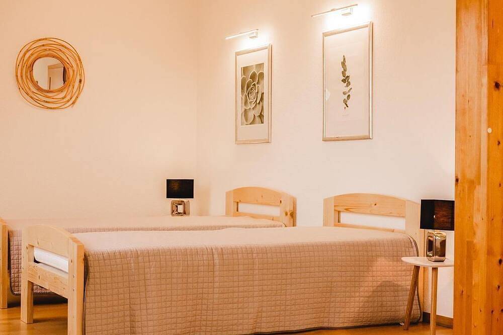 Ganze Wohnung, Ferienwohnung Sonnenblick - Appartement/Fewo, Dusche, Wc, 2 Schlafräume in Losheim am See, Saar-Nahe-Bergland