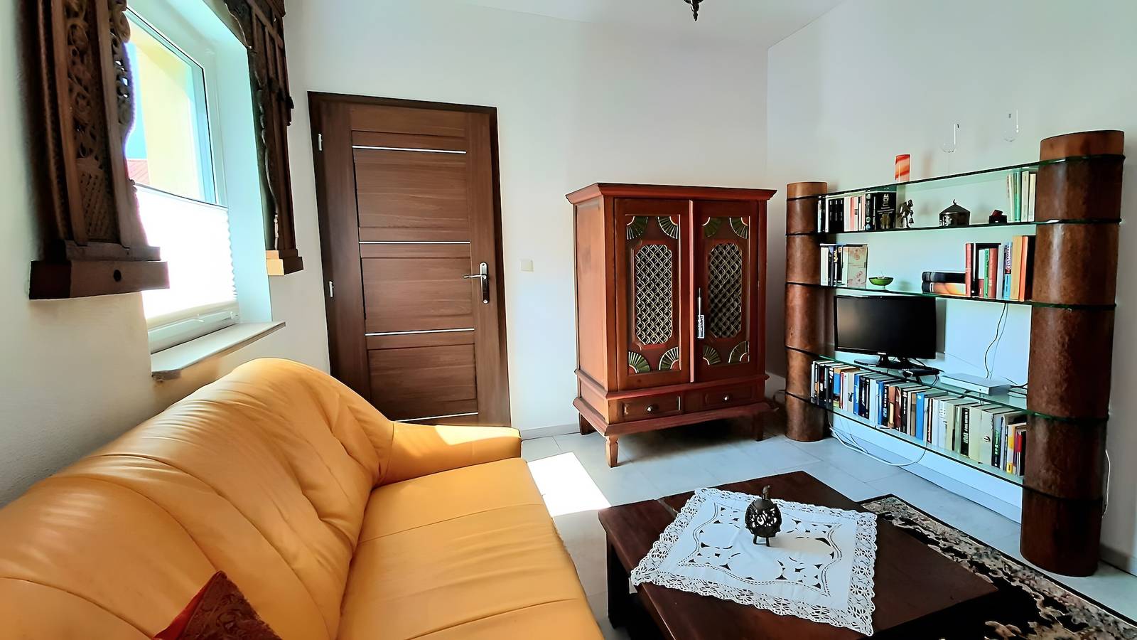 Ganze Wohnung, Apartment „Samoa“ mit Balkon, Wlan und Klimaanlage in Dahlwitz-Hoppegarten, Hoppegarten