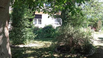 Location de vacances pour 4 personnes, avec vue et jardin à Saint-Aubin-lès-Elbeuf