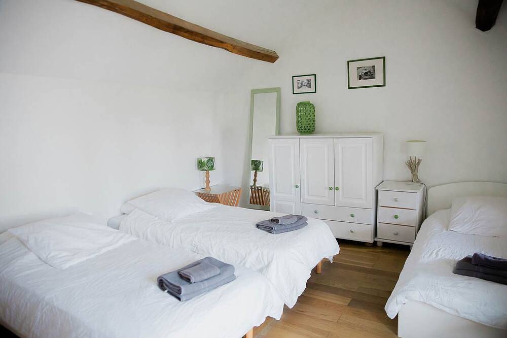 Le Cottage - Ferme de Pontaly in Bailly, Yvelines