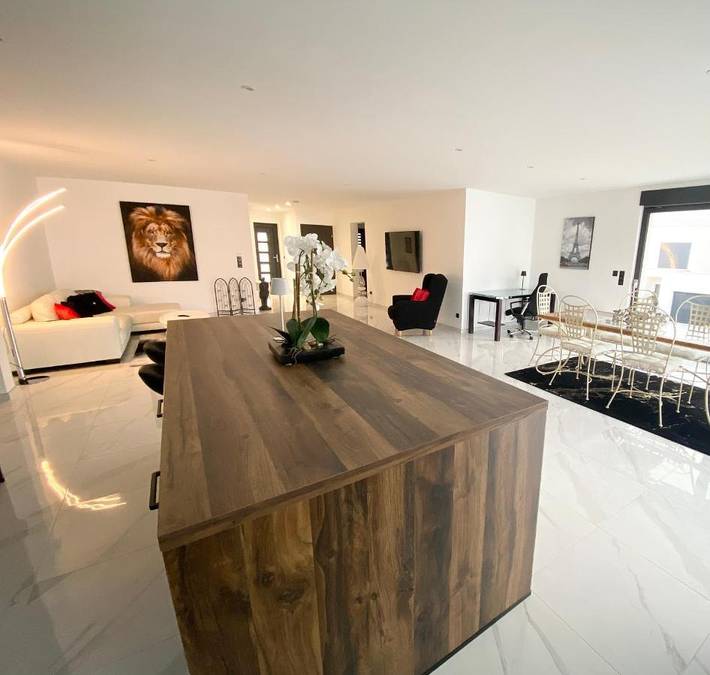 Maison de vacances pour 15 personnes, avec jardin et vue en Moselle