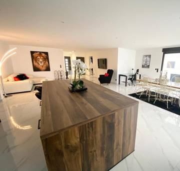 Maison de vacances pour 15 personnes, avec jardin et vue en Moselle