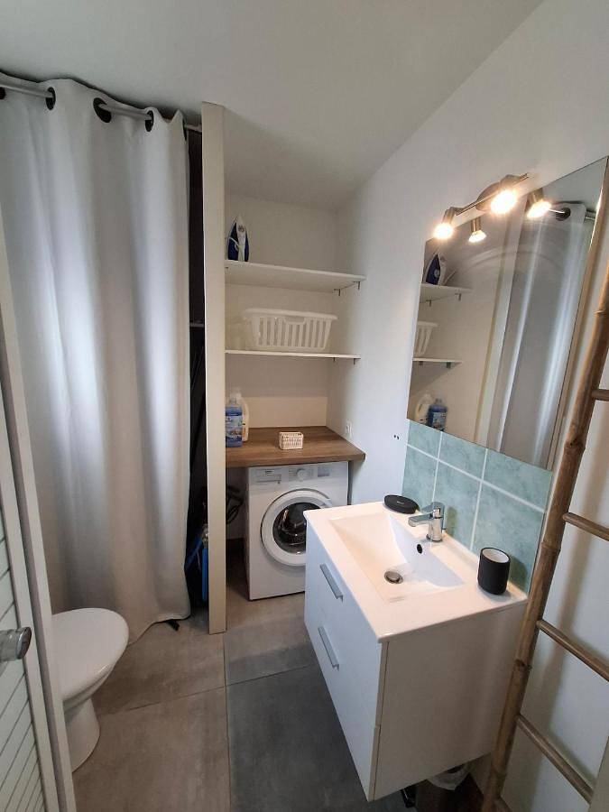 Gîte pour 4 personnes, avec Terrasse à Poussan - 4