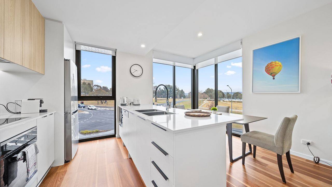 Ganze Ferienwohnung, Ferienwohnung für 4 Personen (107 m²) in Campbell in North Canberra, Canberra