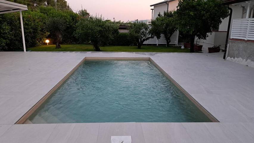 Gîte pour 2 personnes, avec piscine ainsi que jardin et jacuzzi à Villapiana - 3