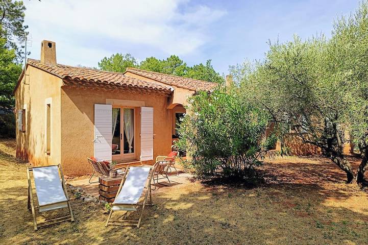 Holiday home for 10 people, with pool - 1