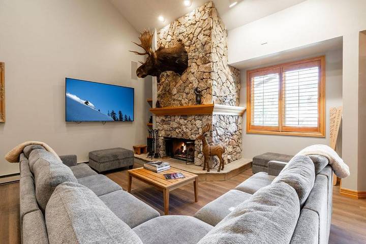 Ferienwohnung für 6 Personen, mit Balkon und Whirlpool sowie Pool und Sauna - 1