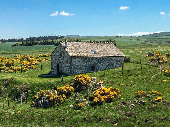 Gîte pour 6 personnes, avec Terrasse et Jardin à La Panouse