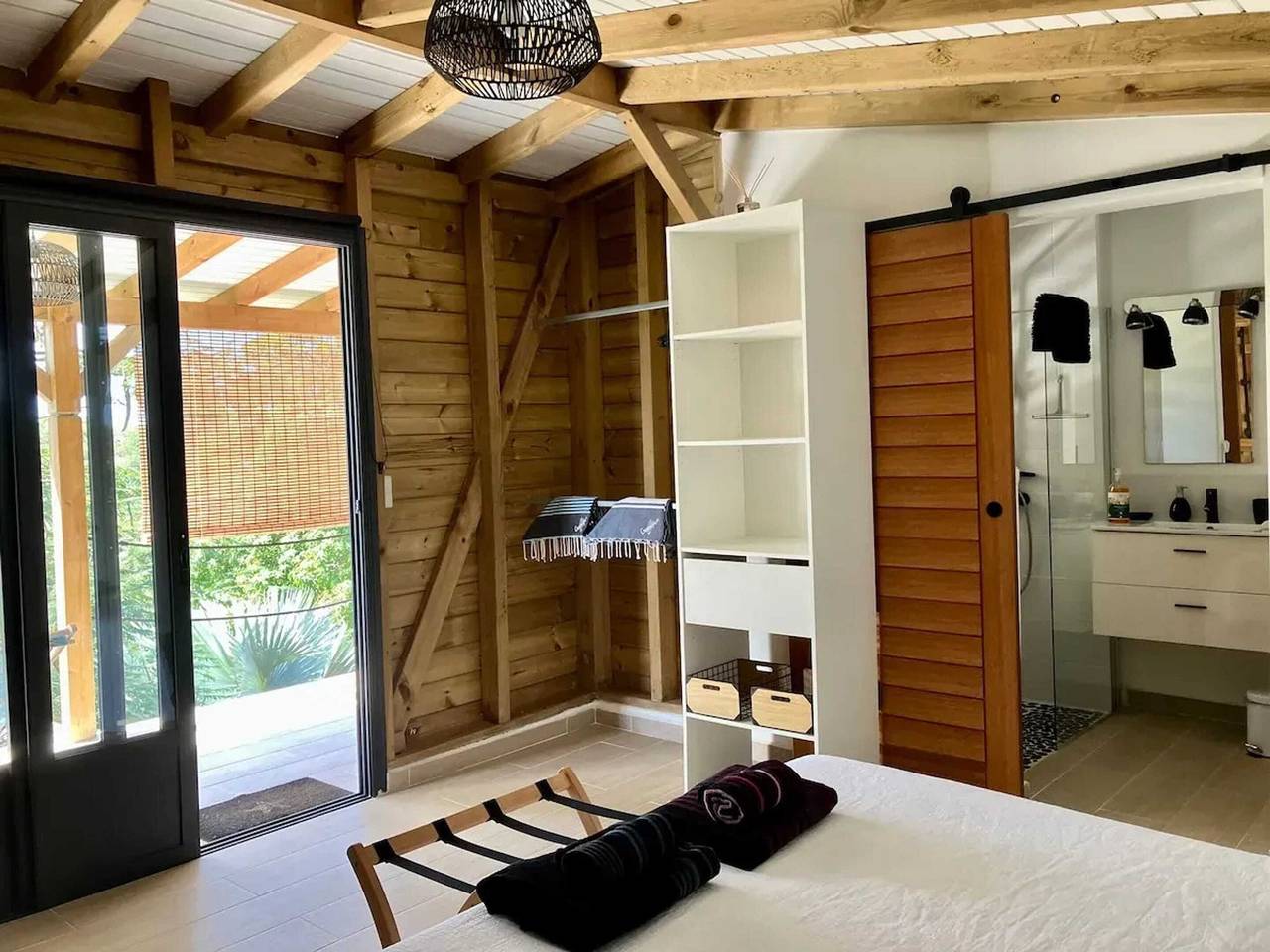 Charming Chalet in Le Gosier with Private Pool in Le Gosier, Guadeloupe (Caribbean)