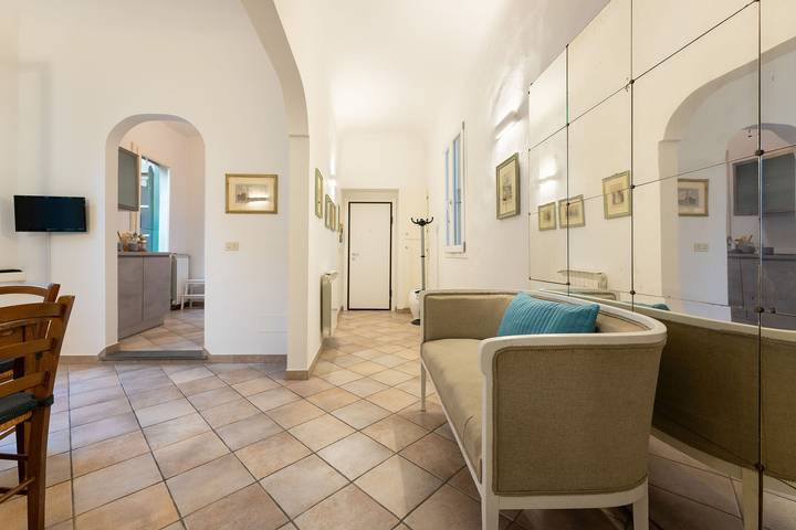 Vacation rental for 4 people, with balcony, with pets in Florence
