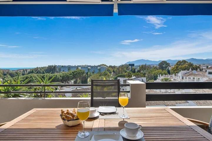 Ferienwohnung für 2 Personen, mit Balkon und Pool sowie Garten - 1