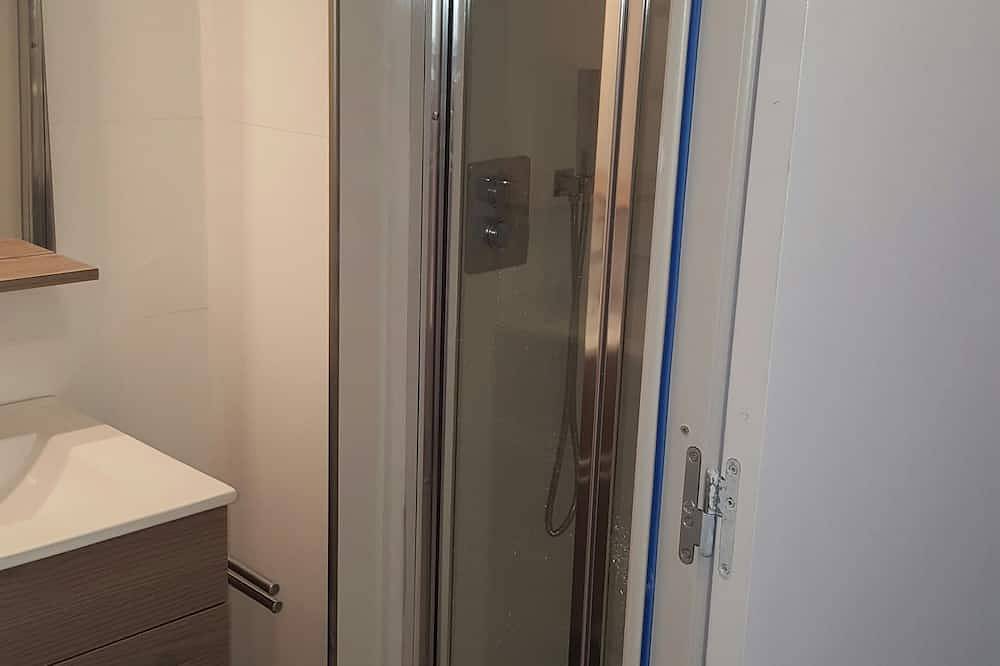 Apartamento entero, Apartamento F3 en Piana completamente renovado en 2017. Capacidad 5. in Piana, Region de Ajaccio