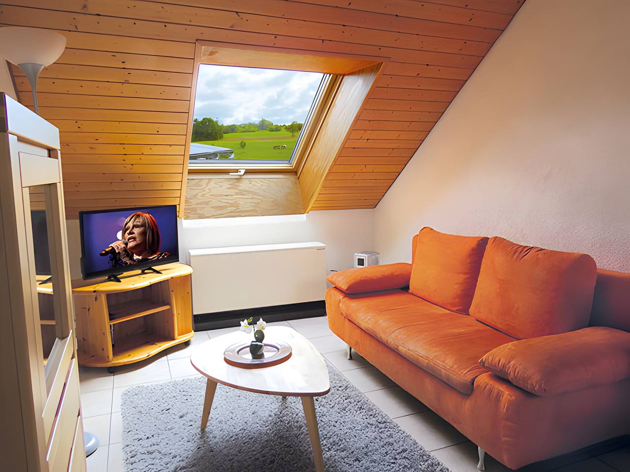 Ganze Wohnung, Ferienwohnung 'Nr 3, 36qm' mit Gemeinschaftsterrasse, Balkon und Wi-Fi in Bad Bellingen, Südschwarzwald