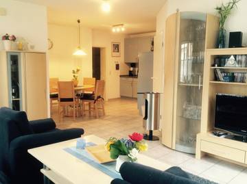 Ferienwohnung für 4 Personen, mit Terrasse und Balkon/Terrasse sowie Meerblick in Prerow