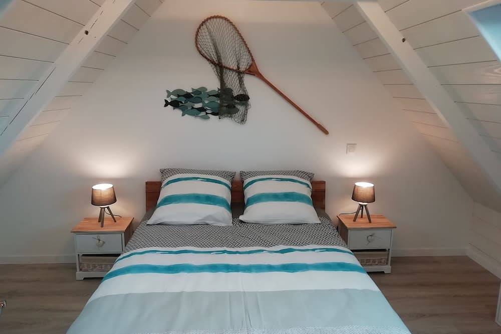 Schönes renoviertes Haus 2019 Meer 400 m umzäunten Garten ruhiges Licht Wifi in Crozon, Iroise