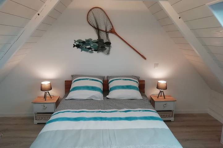 Schönes renoviertes Haus 2019 Meer 400 m umzäunten Garten ruhiges Licht Wifi in Crozon, Iroise