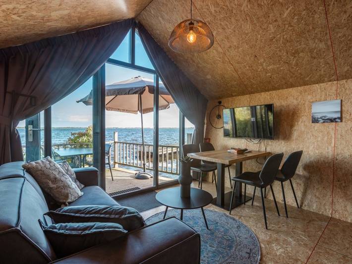 De Wiedense Meren - Tiny House Havenzicht | 4p in Nationalpark Weerribben-Wieden
